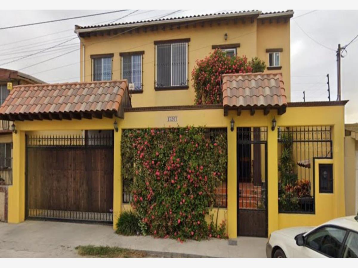 Casa en venta en Otay Constituyentes, Tijuana — foto 1 de 7