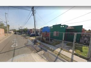 Casa en venta en Hacienda Santa Fe, Tlajomulco de Zúñiga — foto 3 de 7