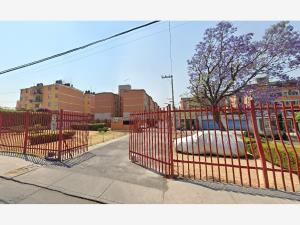 Departamento en venta en Cerro de la Estrella, Iztapalapa — foto 2 de 10