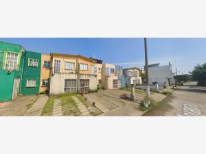 Casa en venta en Puerto Esmeralda, Coatzacoalcos — foto 2 de 11