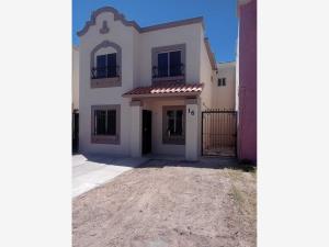 Casa en venta en Villa del Cedro, Mexicali — foto 2 de 11