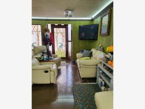 Casa en venta en Jardines de Tultitlán, Tultitlán — foto 2 de 13