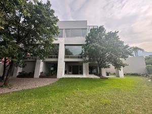 Casa en Villa Montaña, San Pedro Garza García, Nuevo León