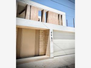 Casa en venta en Nueva los Angeles, Torreón, Coahuila de Zaragoza Casa en venta en Nueva los Angeles, Torreón, Coahuila de Zaragoza