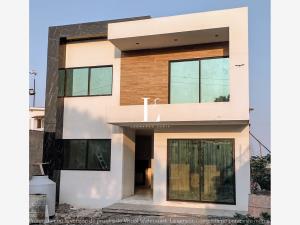 Casa en venta en Oaxtepec Centro, Yautepec — foto 3 de 15
