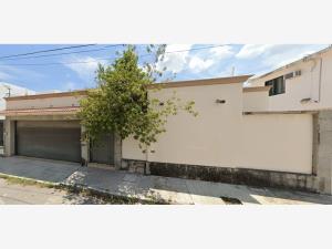 Casa en venta en Hacienda del Bosque, Victoria — foto 2 de 6
