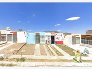 Casa en Mirador del Bosque, Zapopan, Jalisco