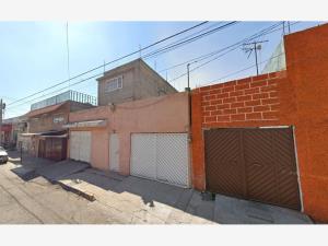 Casa en Viveros de Xalostoc, Ecatepec de Morelos, México