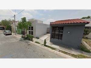 Casa en venta en Los Amarantos, Apodaca — foto 3 de 16