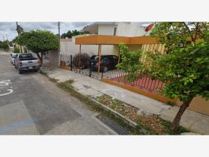 Casa en Reparto Granjas, Mérida, Yucatán