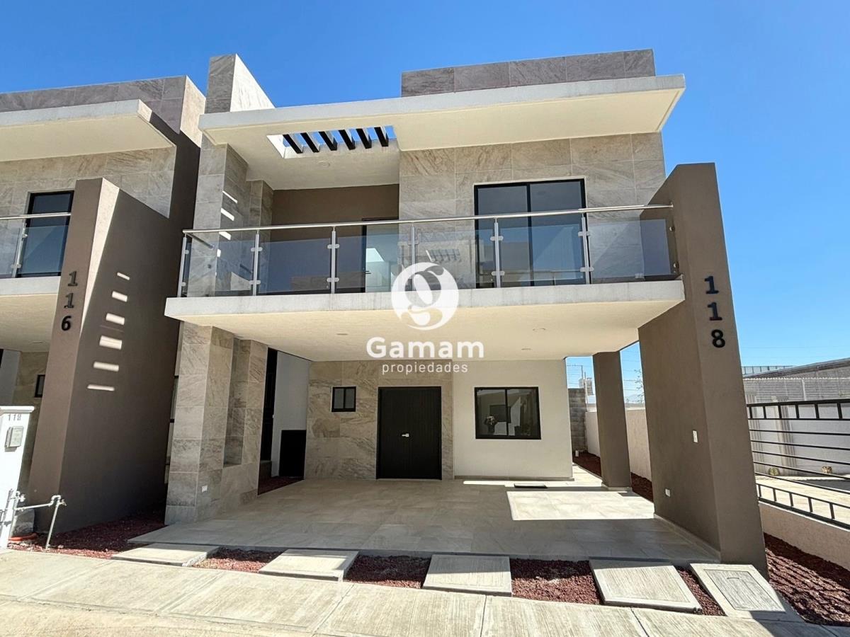 Casa en venta en Santiago Tlapacoya Centro, Pachuca de Soto — foto 1 de 25