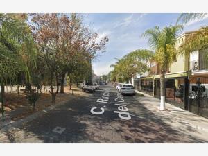 Casa en venta en Real de Valdepeñas, Zapopan — foto 2 de 14