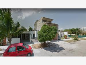 Casa en venta en Playa del Carmen Centro, Playa del Carmen — foto 3 de 7