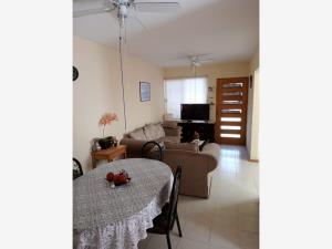 Casa en venta en Santuarios del Cerrito, Corregidora — foto 2 de 6