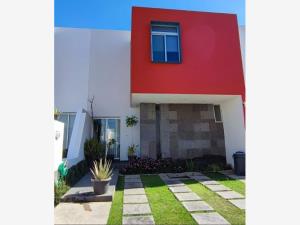 Casa en venta en El Alcázar (Casa Fuerte), Tlajomulco de Zúñiga, Jalisco