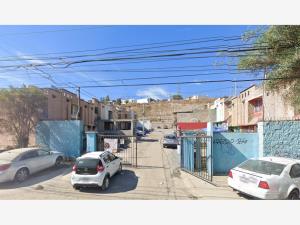 Casa en El Laurel I, Tijuana, Baja California