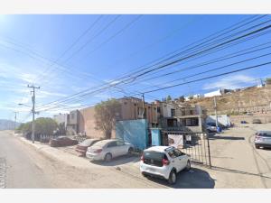 Casa en venta en El Laurel I, Tijuana — foto 3 de 11