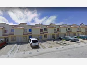 Casa en venta en Urbi Quinta del Cedro, Tijuana — foto 3 de 7