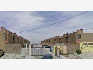 Casa en El Laurel I, Tijuana, Baja California