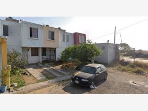 Casa en venta en Valle Dorado, Tlajomulco de Zúñiga — foto 3 de 10