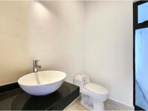 Casa en venta en Lomas de la Rioja, Alvarado — foto 3 de 17