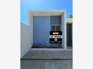 Casa en venta en Alfonso Rolon Michel, Villa de Álvarez — foto 2 de 20