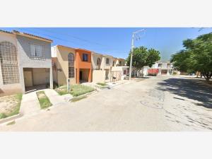 Casa en venta en Rincon San Antonio, Gómez Palacio — foto 3 de 12