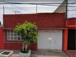 Casa en Ciudad Azteca Sección Oriente, Ecatepec de Morelos, México