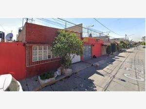 Casa en venta en Ciudad Azteca Sección Oriente, Ecatepec de Morelos — foto 2 de 16