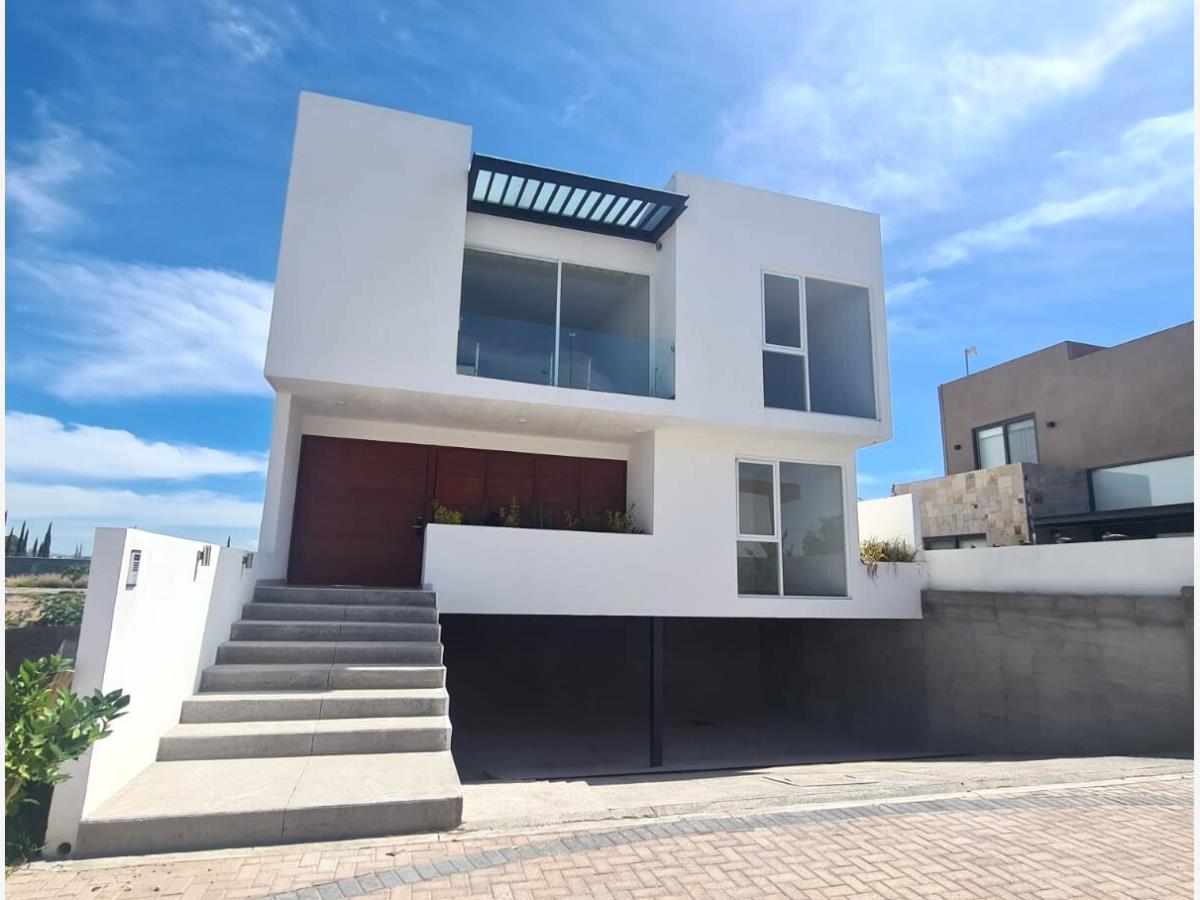 Casa en venta en Carlota Hacienda Vanegas, Corregidora — foto 1 de 32