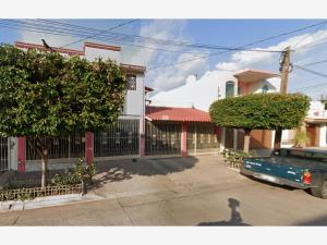 Casa en venta en Cuauhtemoc, Culiacán — foto 3 de 16