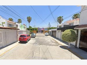Casa en venta en Bosques de la Alameda, Celaya — foto 3 de 16