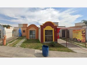 Casa en venta en Santa Cruz del Valle, Tlajomulco de Zúñiga — foto 3 de 10