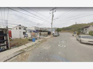 Casa en venta en José Luis Lozano, Cadereyta Jiménez — foto 2 de 6