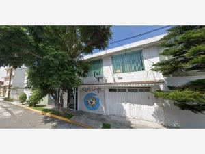 Casa en venta en San Mateo Otzacatipan, Toluca — foto 2 de 8