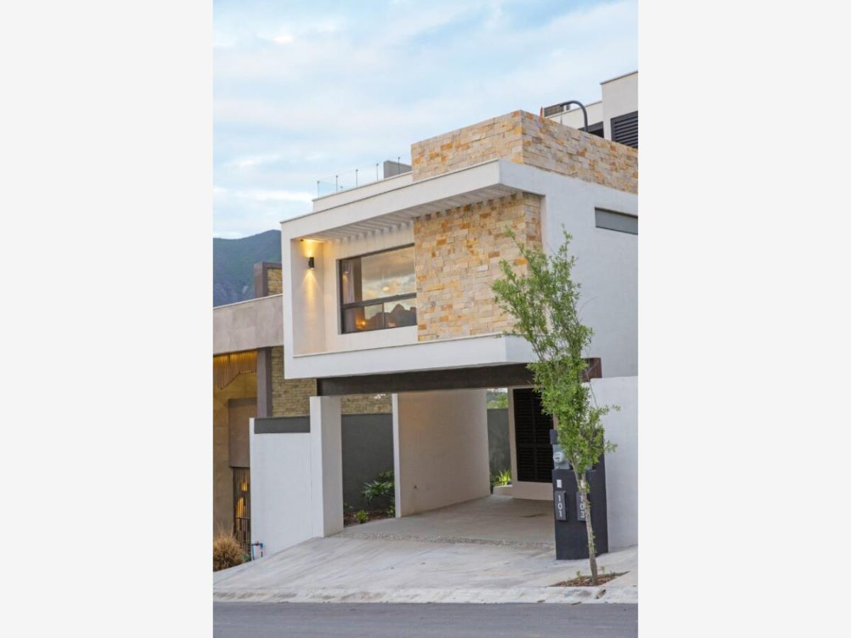 Casa en venta en Moretta, Monterrey — foto 1 de 11