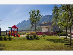 Terreno en venta en La Montaña, García — foto 2 de 6