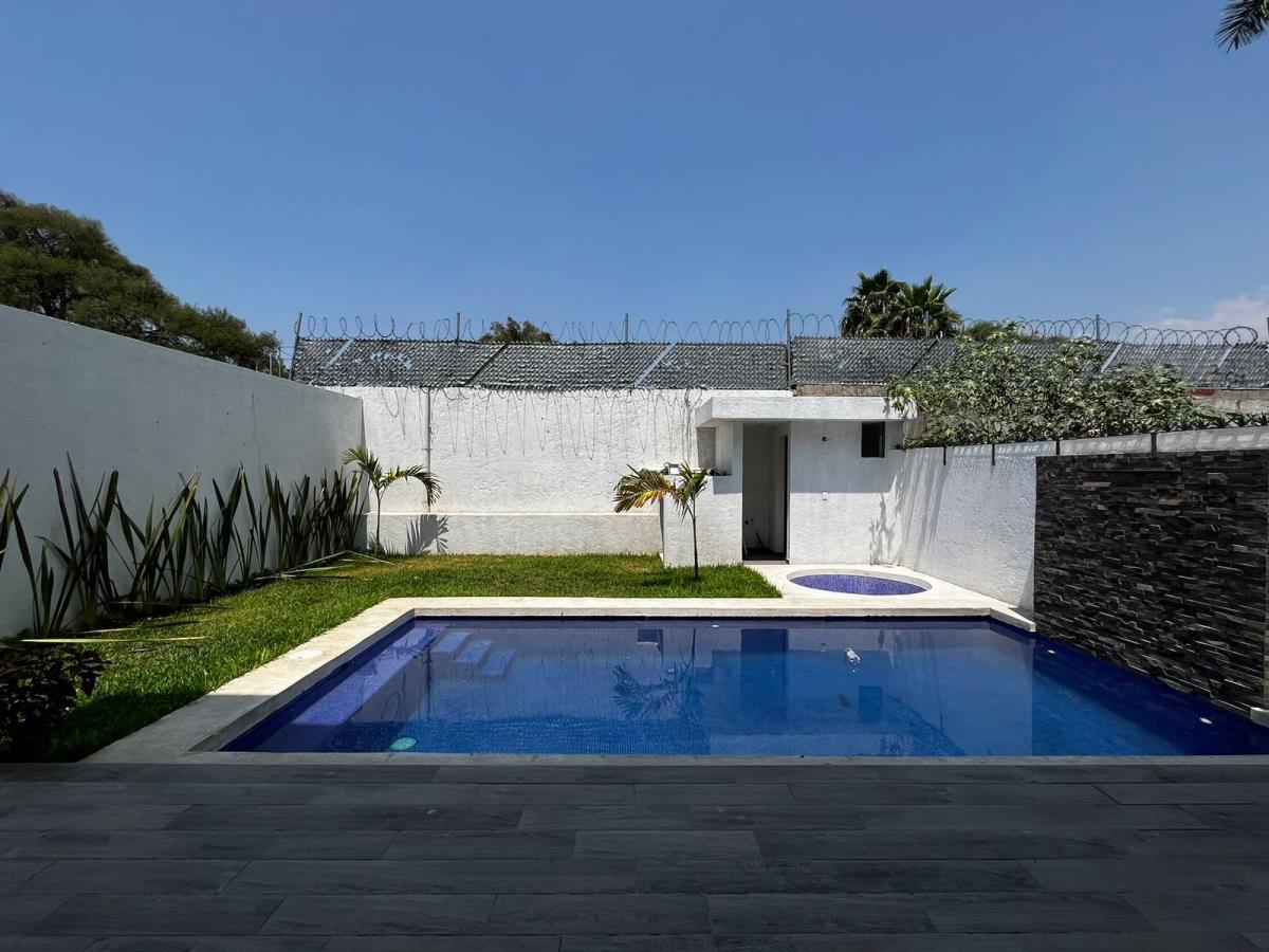 Casa en venta en Lomas de Cuernavaca, Temixco — foto 1 de 13