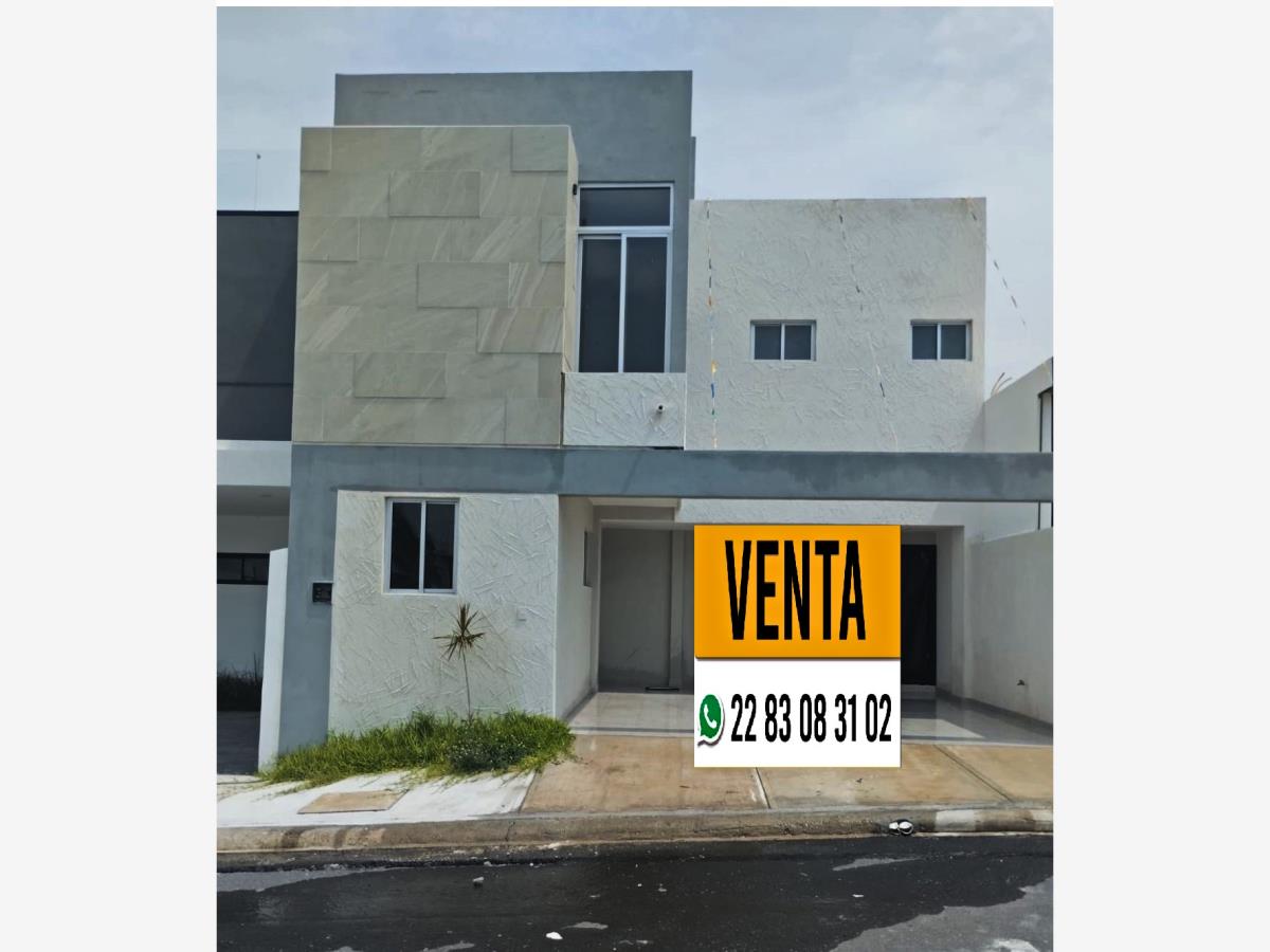 Casa en venta en Lomas de la Rioja, Alvarado — foto 1 de 13