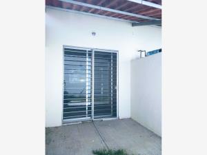 Casa en venta en Real Hacienda, Villa de Álvarez — foto 3 de 6