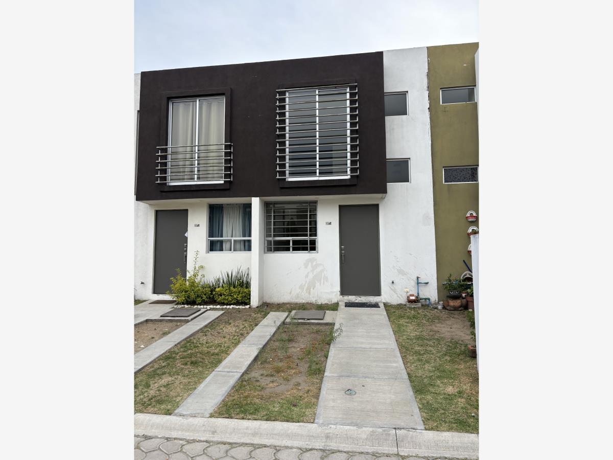 Casa en renta en Cuautlancingo, Cuautlancingo — foto 1 de 8