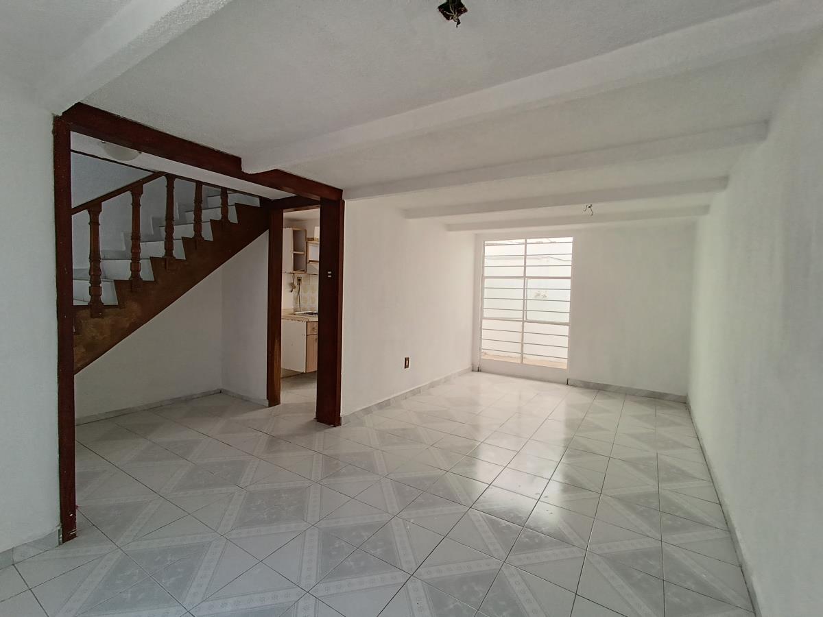 Casa en venta en Villa de las Flores 1a Sección (Unidad Coacalco), Coacalco de Berriozábal — foto 1 de 18