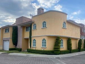 Casa en renta en Santiaguito, Metepec — foto 2 de 31