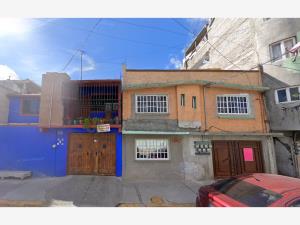 Casa en venta en Ampliación General José Vicente Villada Súper 43, Nezahualcóyotl — foto 2 de 12
