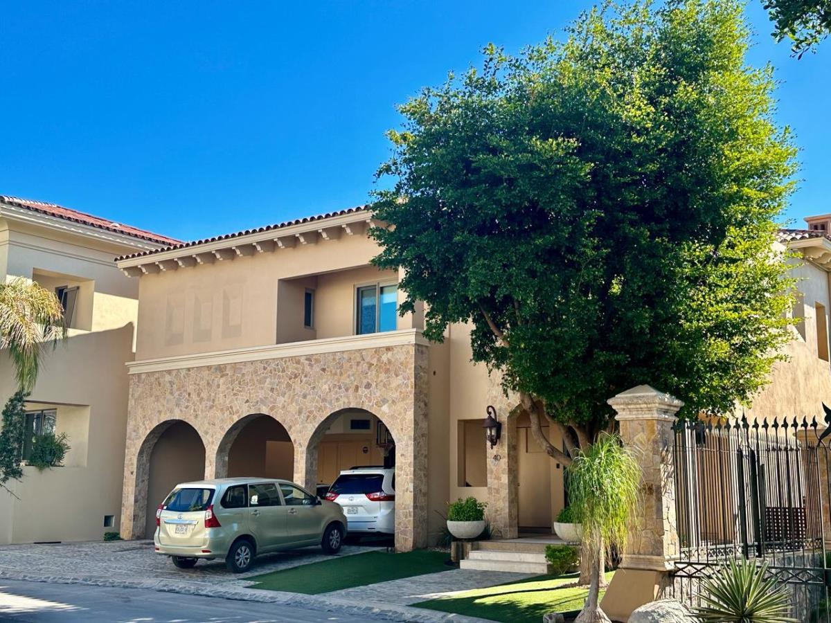 Casa en venta en La Jolla Villa de las Esmeraldas, Hermosillo — foto 1 de 9