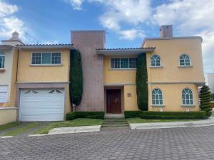 Casa en renta en Santiaguito, Metepec — foto 2 de 31