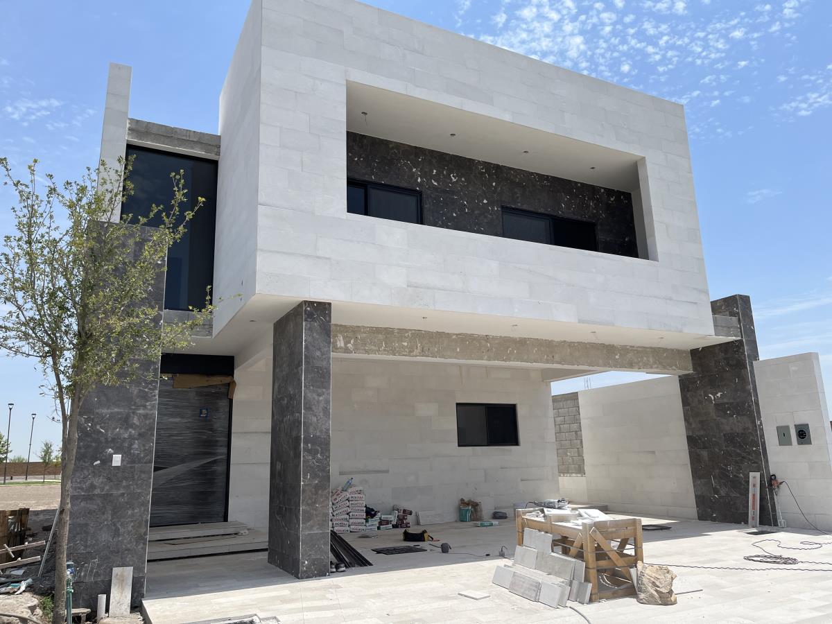 Casa en venta en El Cardenchal, Torreón — foto 1 de 18