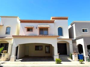 Casa en renta en Valle del Lago Residencial, Hermosillo, Sonora