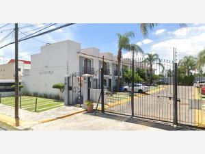 Casa en Santa Ana Tepetitlan, Zapopan, Jalisco