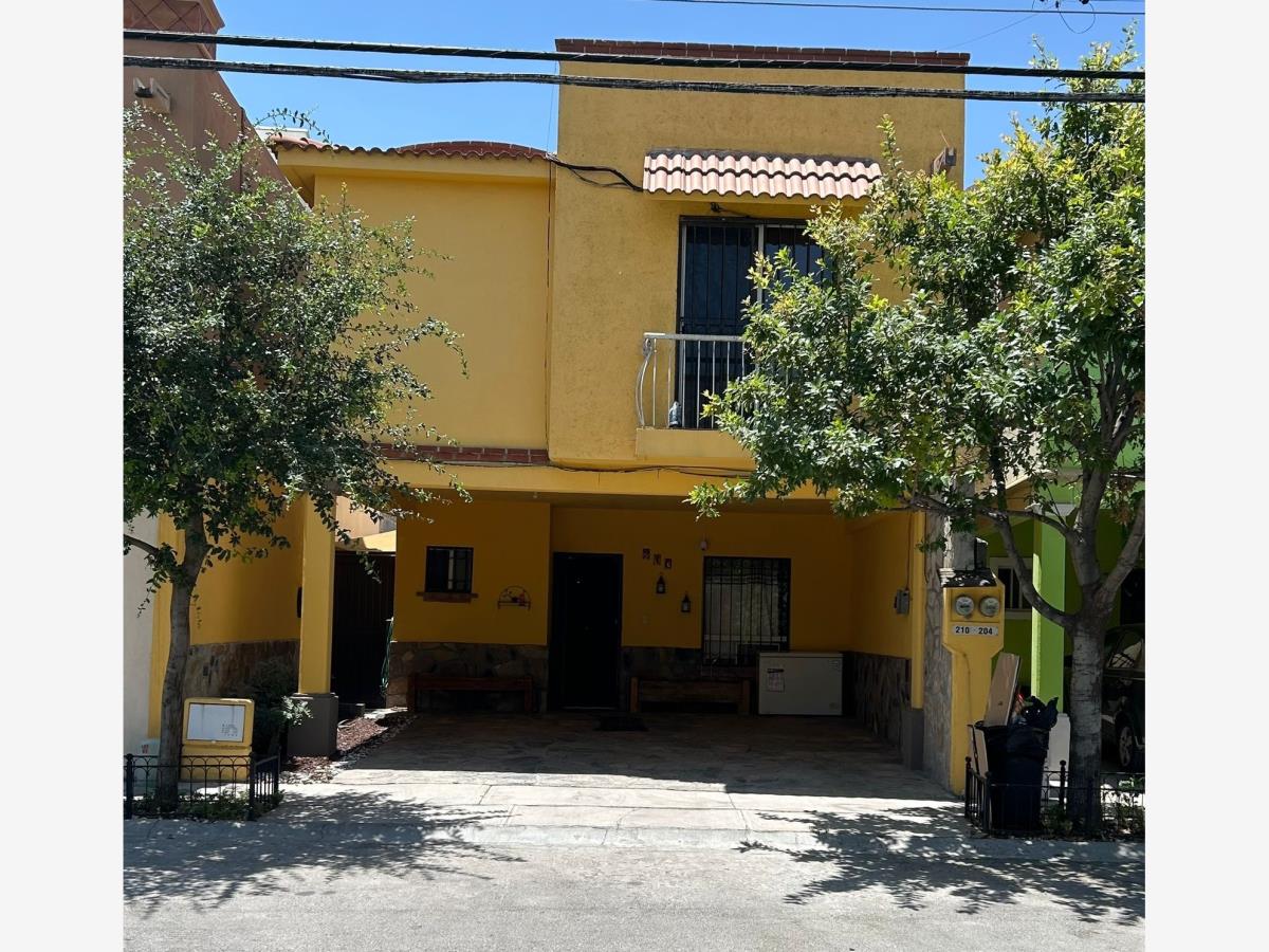 Casa en renta en Portal del Pedregal, Saltillo — foto 1 de 16